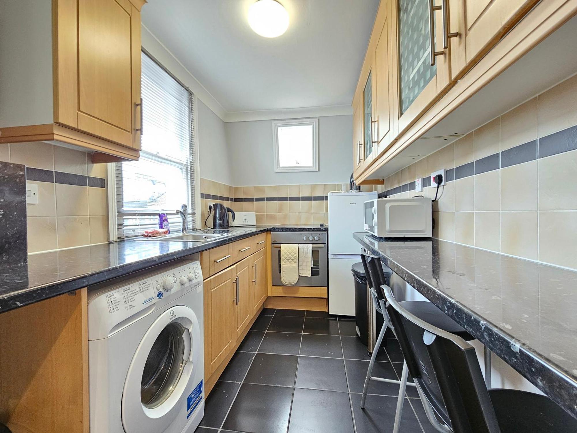 Charming 2 Bedroom Flat In Paddington 런던 외부 사진